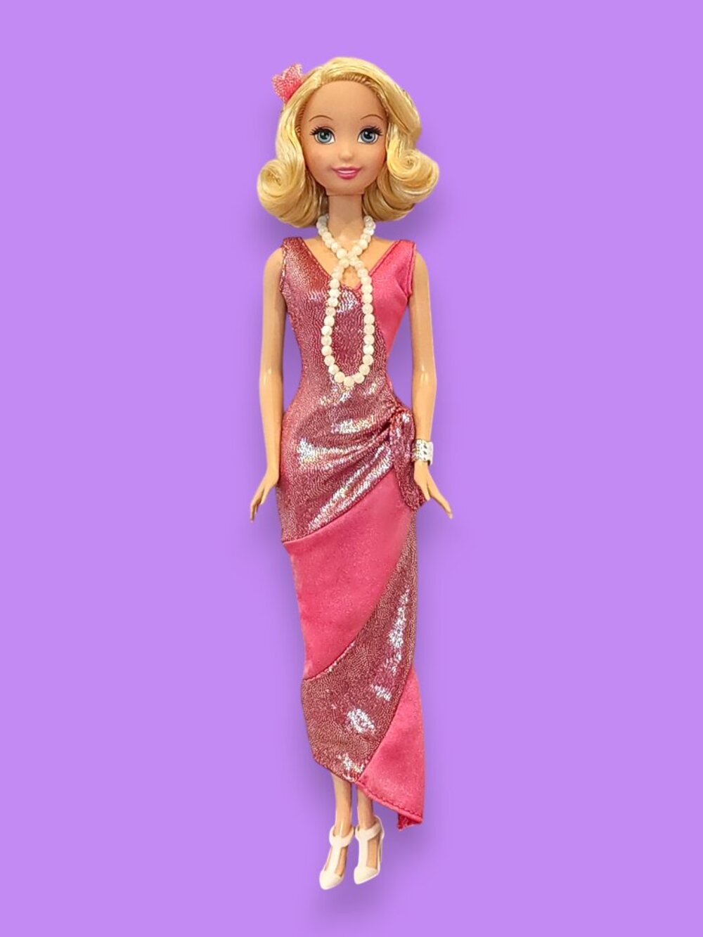 2009 Disney Princess and the Frog Charlotte La Bouff Barbie #R4875